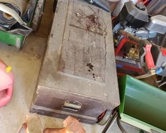 Antique toolbox 