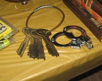 Brass Jailer's Keys and handcuffs