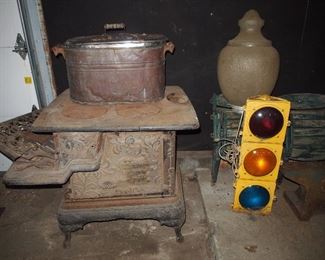 Stove, stop light etc