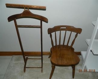 chair/linen rack