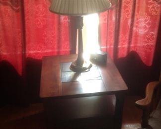 Side table that matches the coffeetable...slate insets