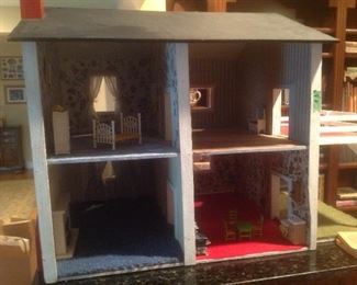 Dollhouse with metal furniture