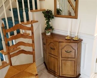 Entry cupboard and mirror