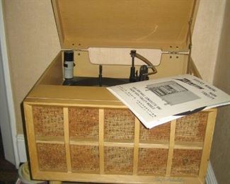 Record Player with Vinyls