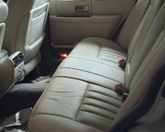 Lincoln - back seat