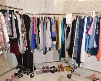 Ladies' clothing - Size Small/Medium