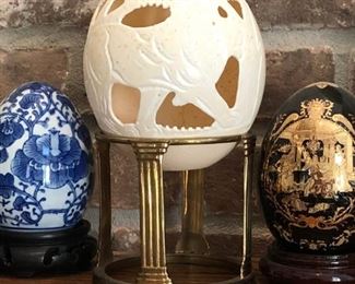Lion-carved ostrich egg on stand