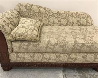 American Furniture Co. Fainting Bench