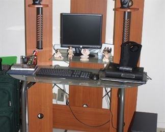Contemporary Desk Set Up