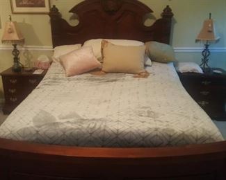 Serta Adjustable Queen Size Bed