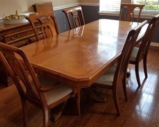 dining room table and 6 chairs - table is shown with one leaf and measures 86" x 42", comes with a second leaf as well to extend the table another 18"