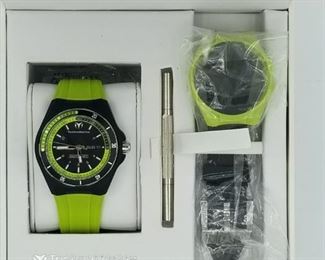 Technomarine watch model 111017-10227833, new in box, includes extra band