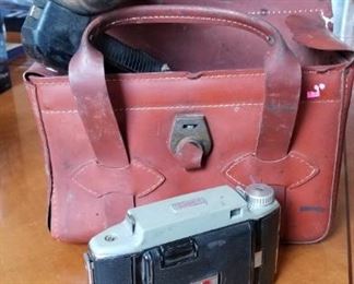 Vintage Kodak Tourist II camera and case, even has the flash!