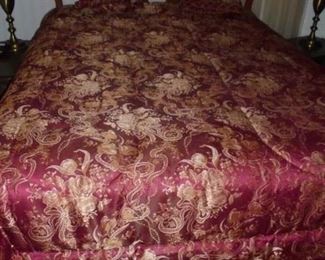 Full bed w/mattress & box spgs