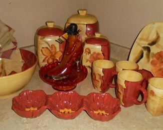 Misc poppy design dishes