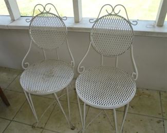 2 of 4 malt shop metal chairs w/matching round table