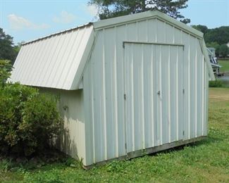 12x10 metal bldg w/2 doors