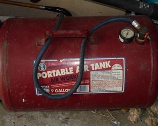 Craftsman portable 9 gal air tank