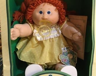 TRI-ANG Pedigree (South Africa market) #4 Headmold  Still have the cellophane, but it has come loose.  Small scratch on one eye.  Probably asking $25