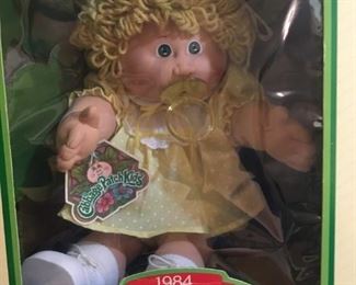 1984 Coleco CPK #4 headmold butterscotch loops.  $25