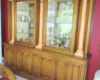KARGES ONLY THE FINEST, CHINA CABINET 