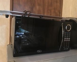 Oster Microwave