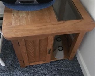 small oak end table