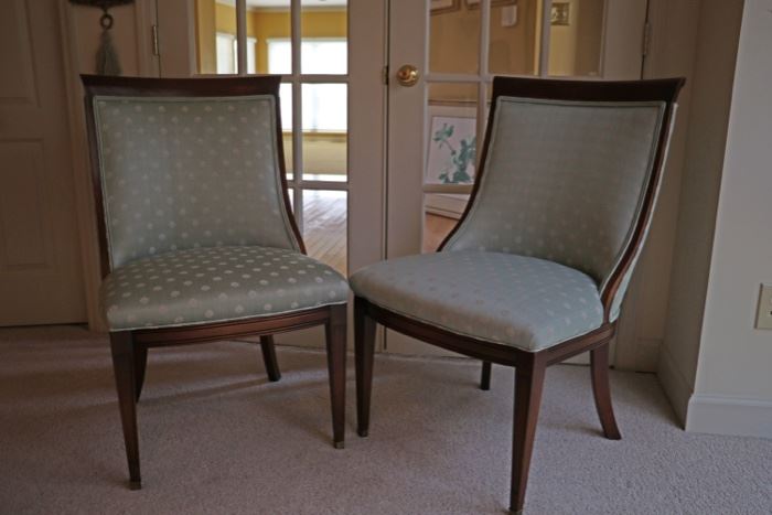 2 side chairs $75