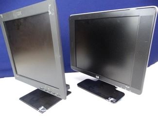 Dual IBM ThinkVision HP vp17 17 Computer Monitors