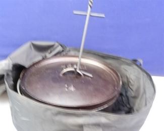 Large, Lodge Brand Cast Iron Cooking Cauldron