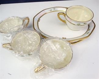Willie Guest German Fine China Set