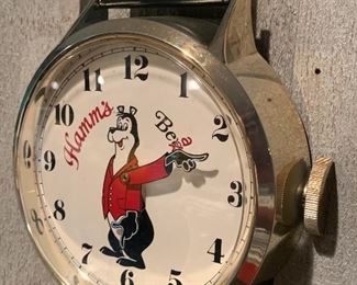 Fun extra large vintage Hamm’s Beer watch clock
