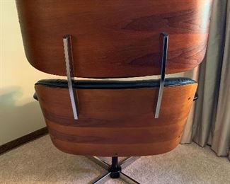 Vintage Selig walnut lounger with ottoman