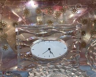 Crystal clock