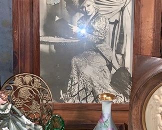 Large and framed picture of Mae West