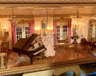 Extremely beautiful Diorama room, all furnished. chandeliers light up. It has an outdoor patio as well.