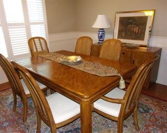 Beautiful Drexel Dining room set with dining table/2 leaves/protectors and chairs, buffet and server