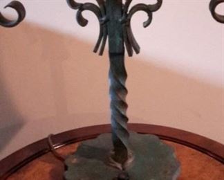 Vintage cast iron double bulb lamp.