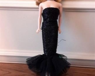 1993 Reproduction Barbie in excellent condition.