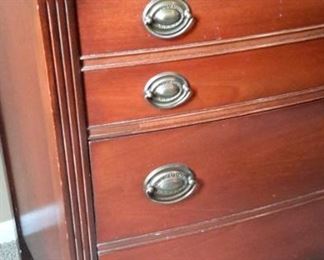 Pretty dresser with swivel mirror.