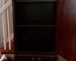 Young America furniture is proudly Made in the U.S.A. by acclaimed furniture maker Stanley Furniture. Stunning pieces including wardrobe with mirror and two drawers, 6 drawer dresser with mirror, night stand,  and full size bed headboard and footboard.....beautiful beaded accent.