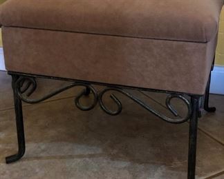 Mini Storage Ottoman