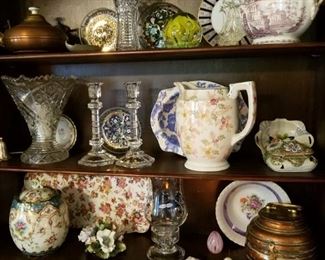 Lots of very nice accessories, crystal and more