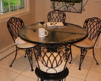 Round Metal & Glass Kitchen Table and 4 Chairs 
