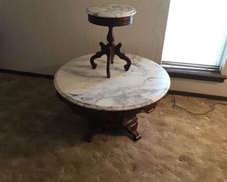 002 Big Edie, Little Edie