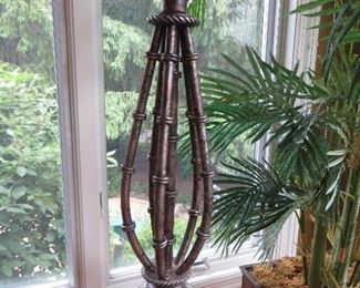 PALM TREE TABLE LAMP (detail)
TOMMY BAHAMA FURNITURE