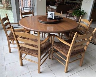 ROUND DINING TABLE ON METAL BASE
6 LADDER BACK ARM CHAIRS WITH CUSHION
