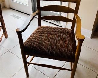 ROUND DINING TABLE ON METAL BASE
6 LADDER BACK ARM CHAIRS WITH CUSHION (detail of chair)
