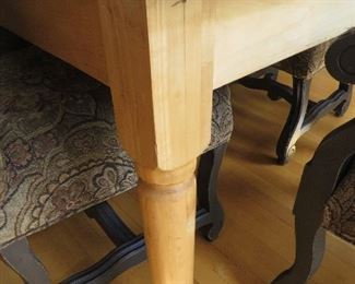  SOLID MAPLE LAB TABLE FROM DePAUL UNIVERSITY. circ. 1950.  (detail)