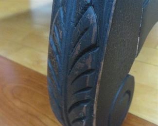 SET OF TEN DINING CHAIRS  WALTER E. SMITHE (detail  chair) 